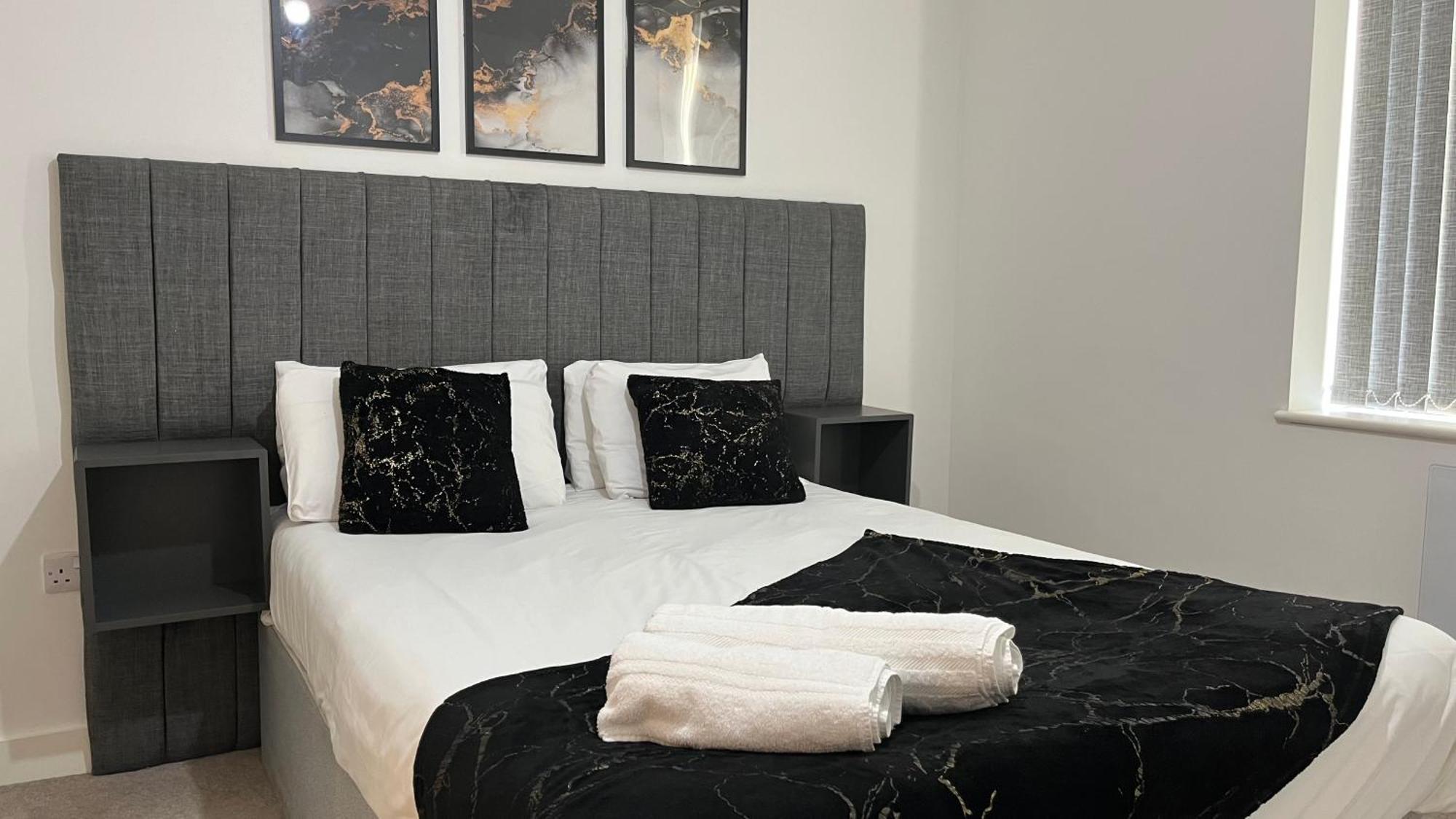 New Build 1 Bedroom Apartment, Jewellery Quarter เบอร์มิงแฮม ภายนอก รูปภาพ